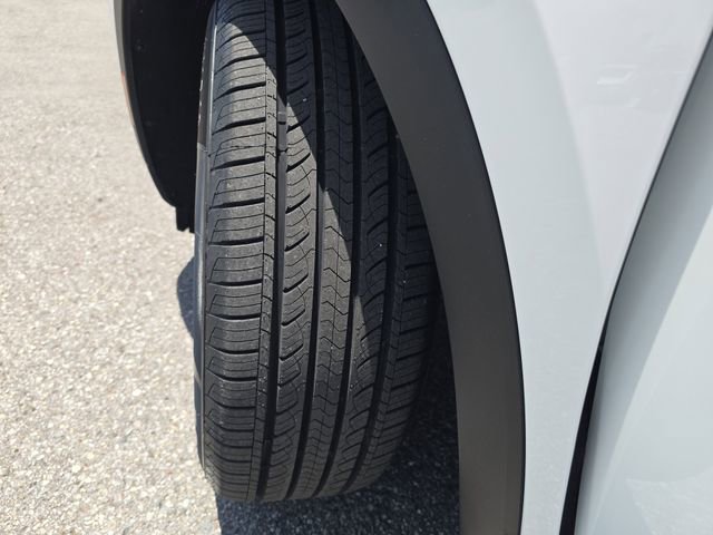 Certified 2021 Buick Envision Preferred FWD image 31