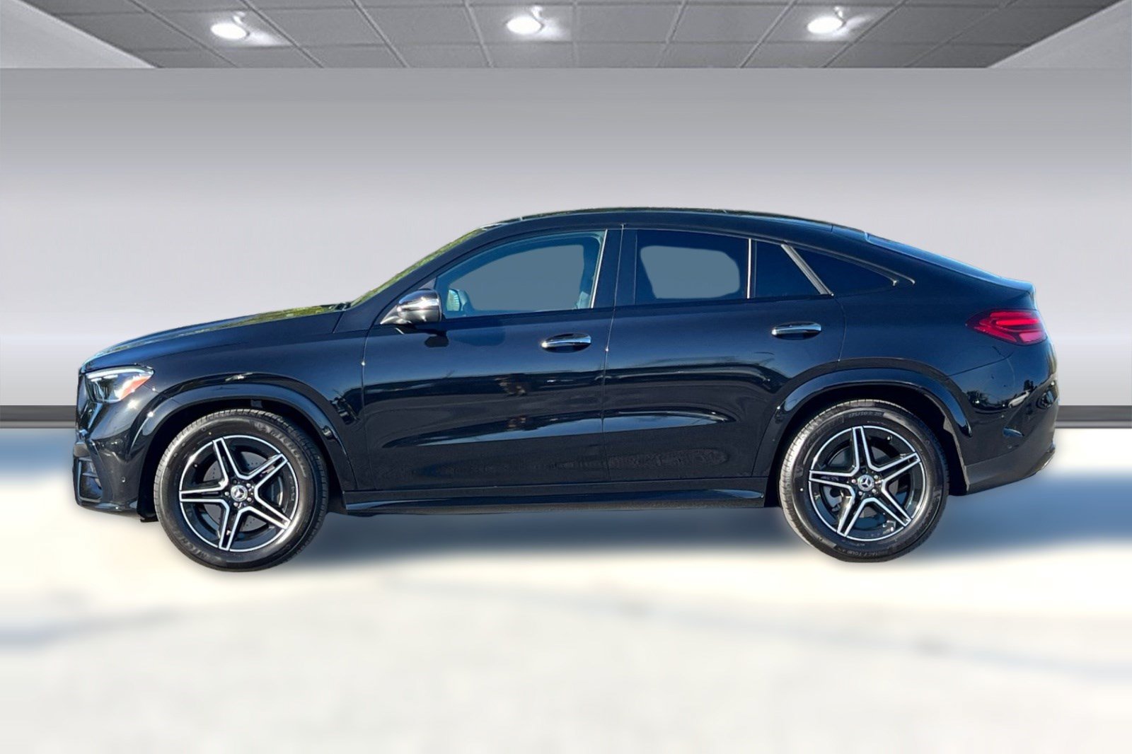 Certified 2026 Mercedes-Benz GLE 450 4MATIC Coupe image 2