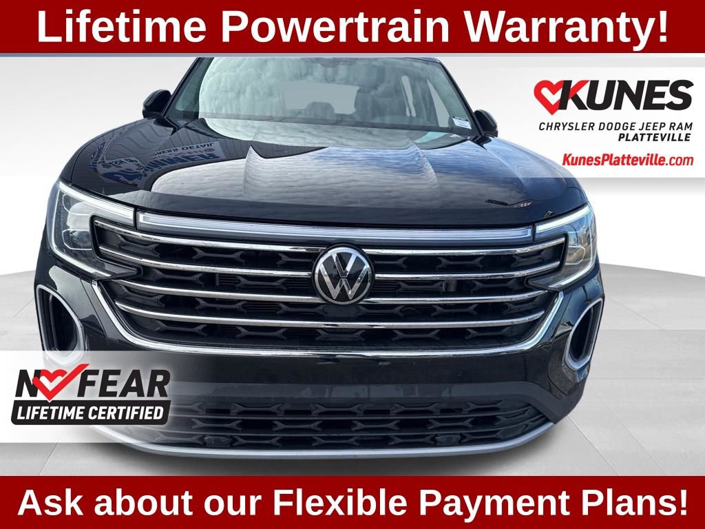 Used 2025 Volkswagen Atlas SE AWD/4WD image 10