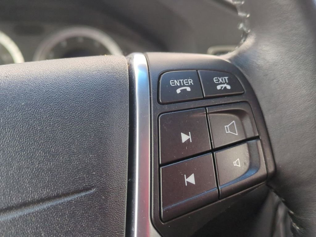 Used 2011 Volvo S80 3.2 image 16