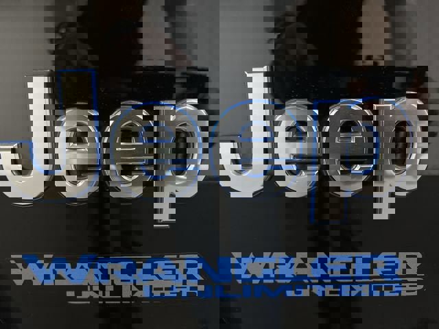 Used 2022 Jeep Wrangler Unlimited Sahara image 31