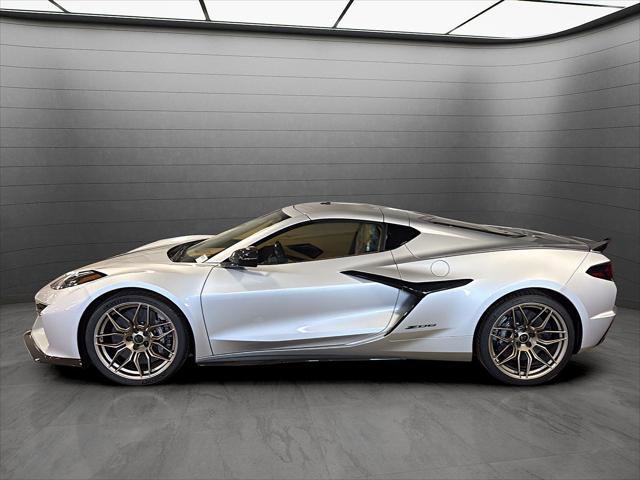 New 2026 Chevrolet Corvette Z06 w/ Stealth Interior Trim Package video 2