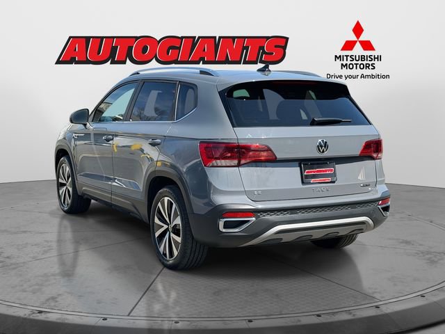 Used 2023 Volkswagen Taos SE w/ Panoramic Sunroof Package image 4