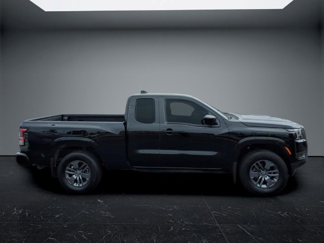 Certified 2025 Nissan Frontier SV AWD/4WD image 10