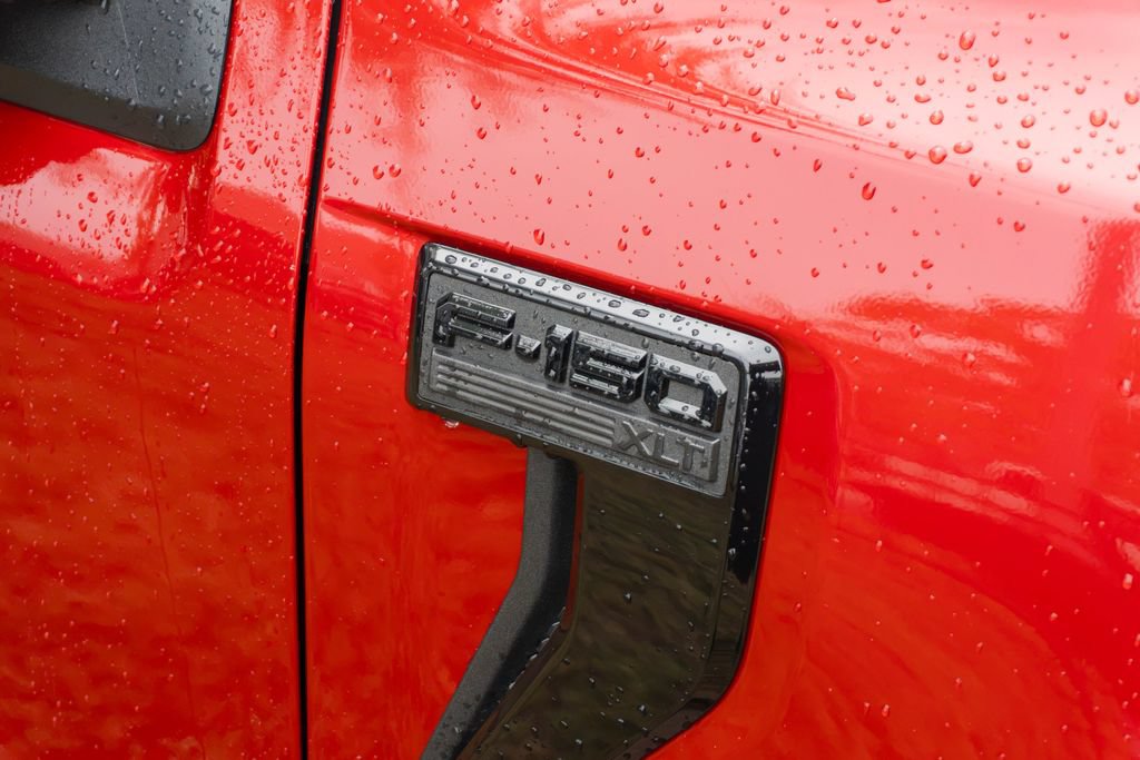 Used 2025 Ford F150 XLT w/ Equipment Group 302A MID AWD/4WD image 7