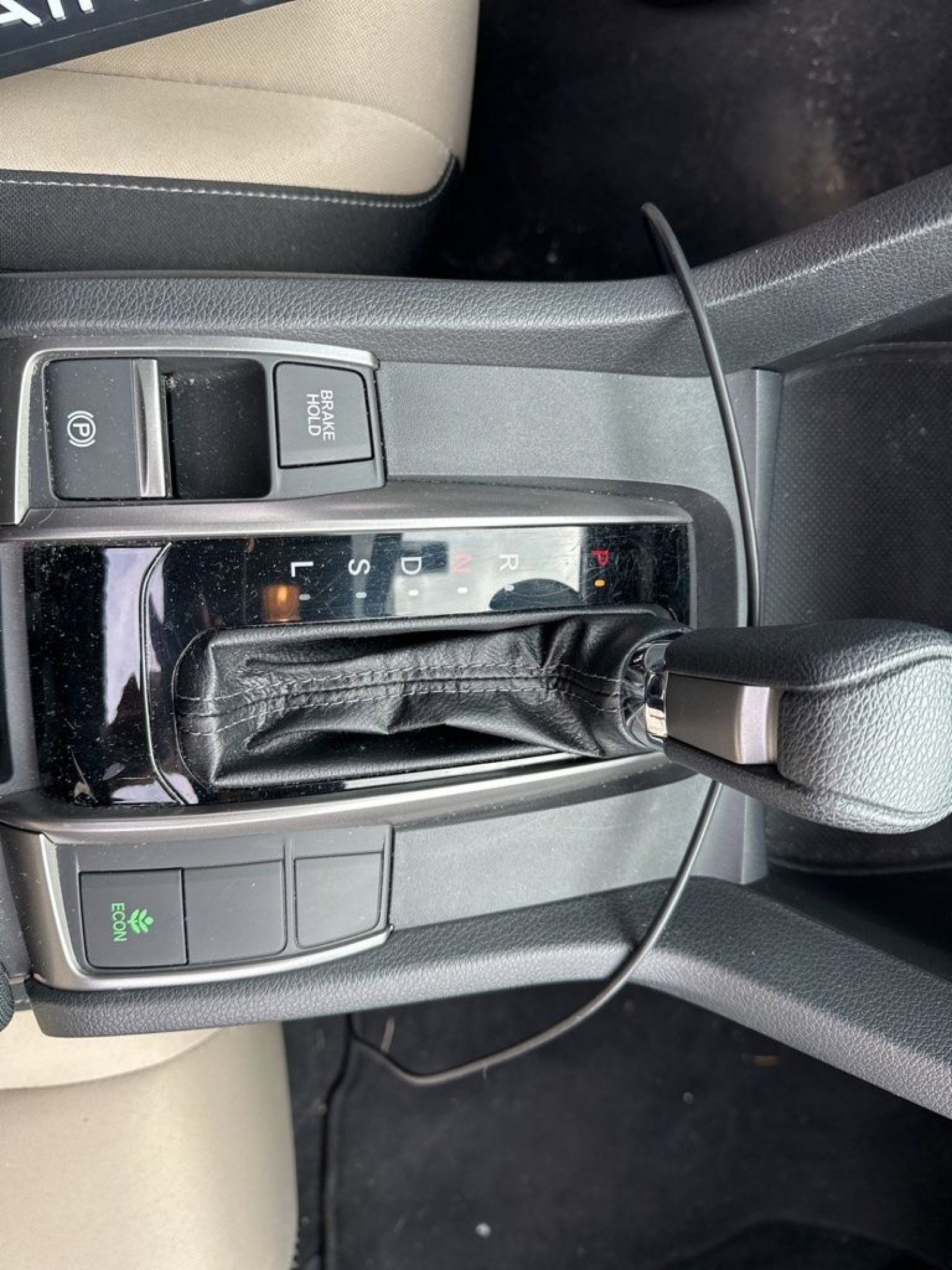 Used 2018 Honda Civic EX image 18