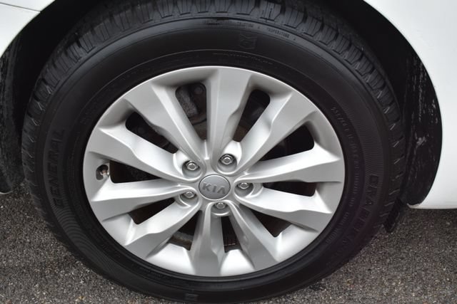 Used 2017 Kia Sedona EX FWD image 51