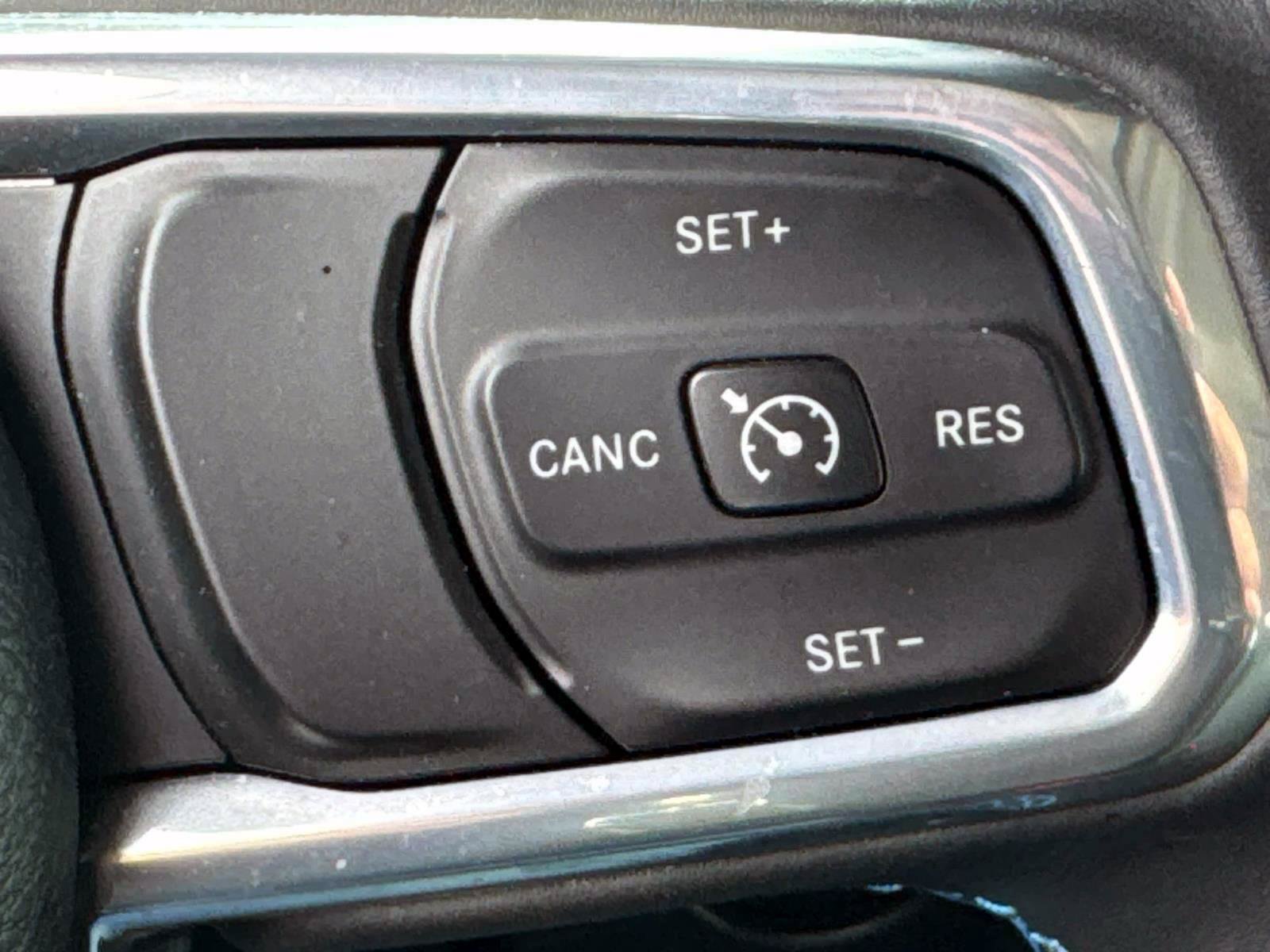 Used 2023 Jeep Wrangler Unlimited Rubicon 4xe w/ Cold Weather Group AWD/4WD image 14