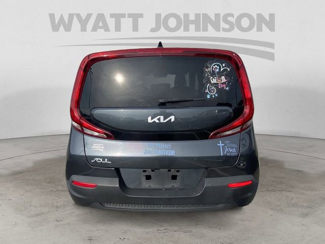 Used 2022 Kia Soul LX w/ Technology Package image 9