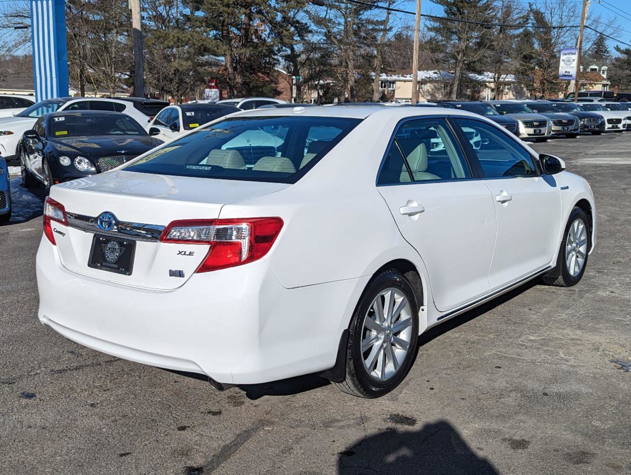 Used 2013 Toyota Camry XLE w/ Leather Pkg image 7