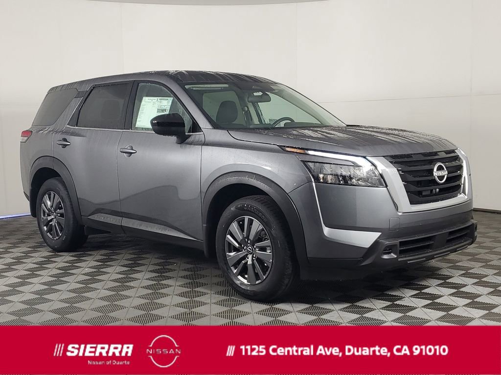 New 2025 Nissan Pathfinder S