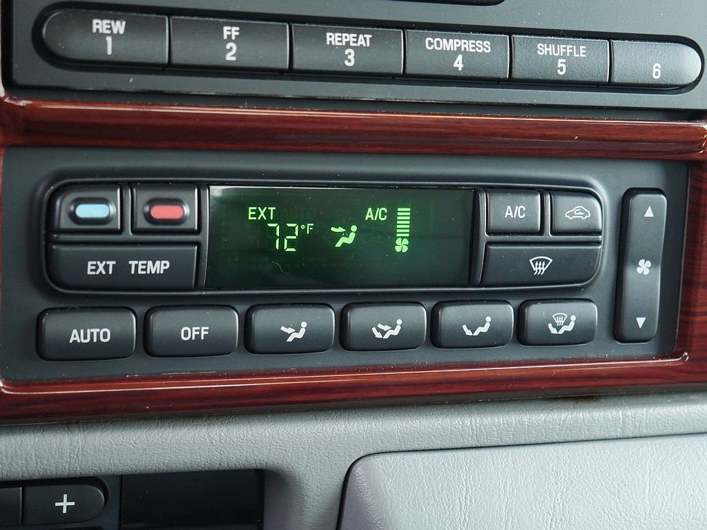 Used 2006 Ford F250 Lariat AWD/4WD image 36