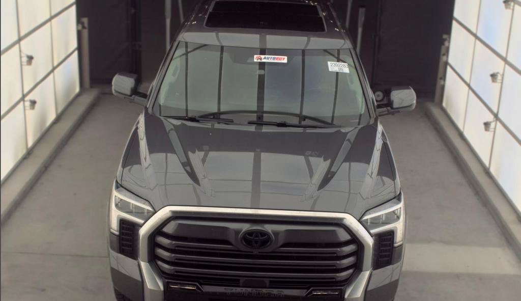 Used 2022 Toyota Tundra Limited AWD/4WD image 3
