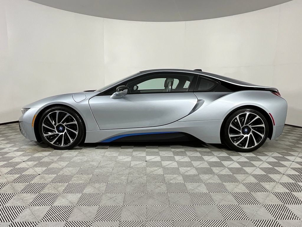 Used 2015 BMW i8 AWD/4WD image 2