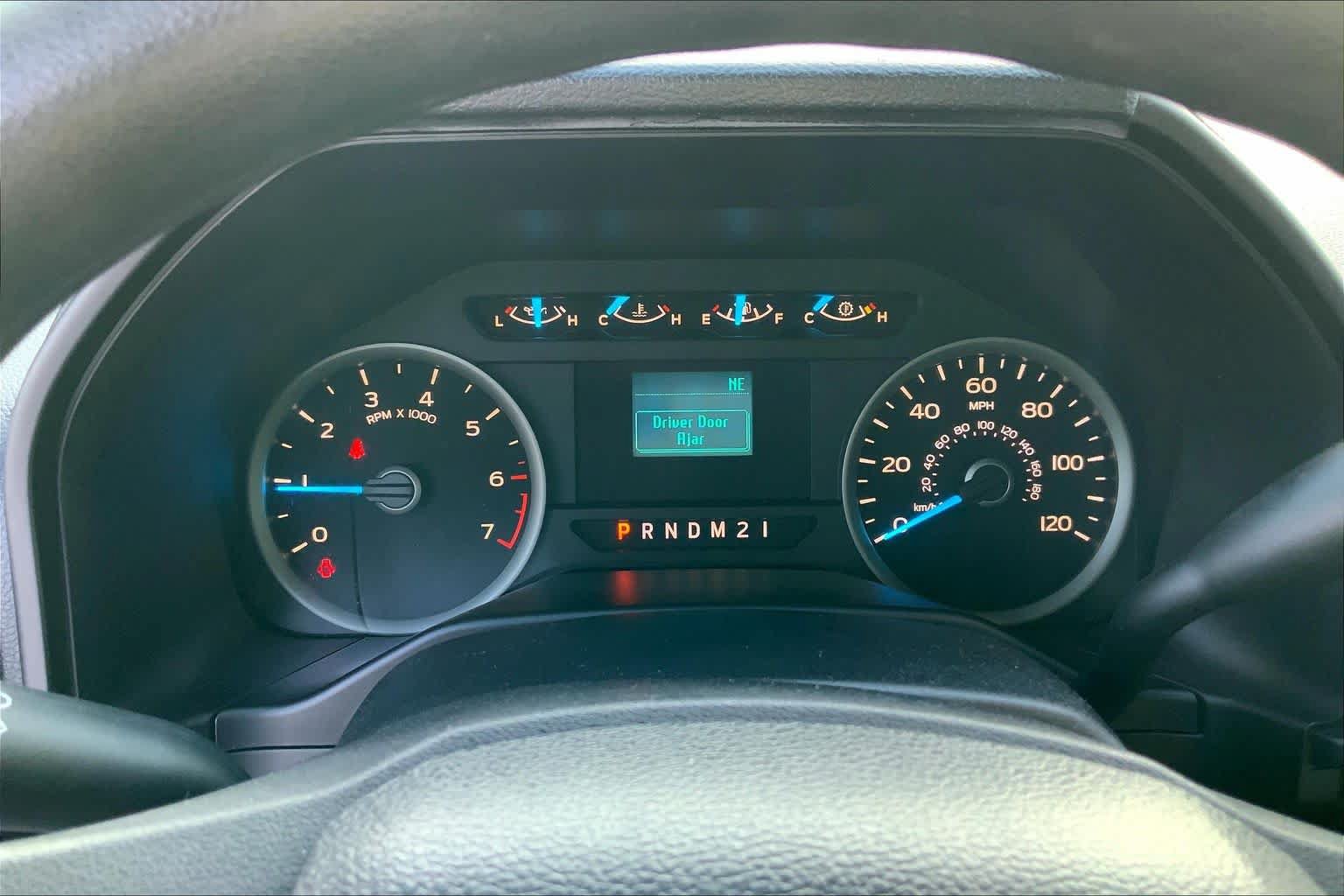 Used 2016 Ford F150 XLT RWD image 24