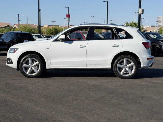 Used 2017 Audi Q5 2.0T Premium Plus w/ Technology Package AWD/4WD image 2
