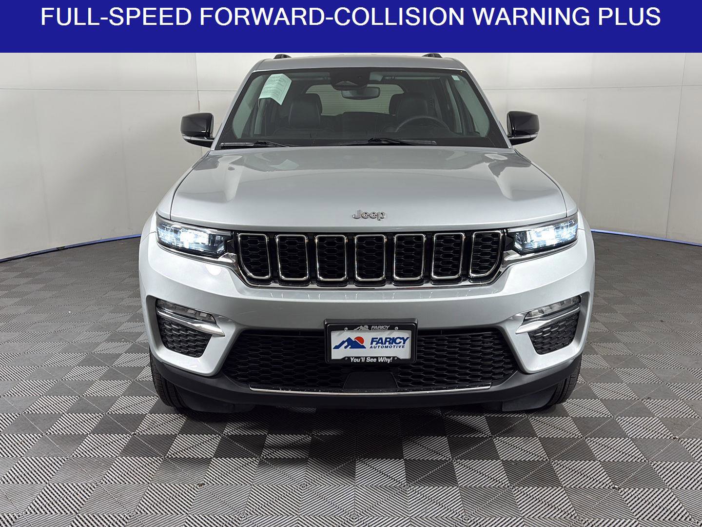 Used 2023 Jeep Grand Cherokee Limited AWD/4WD image 4