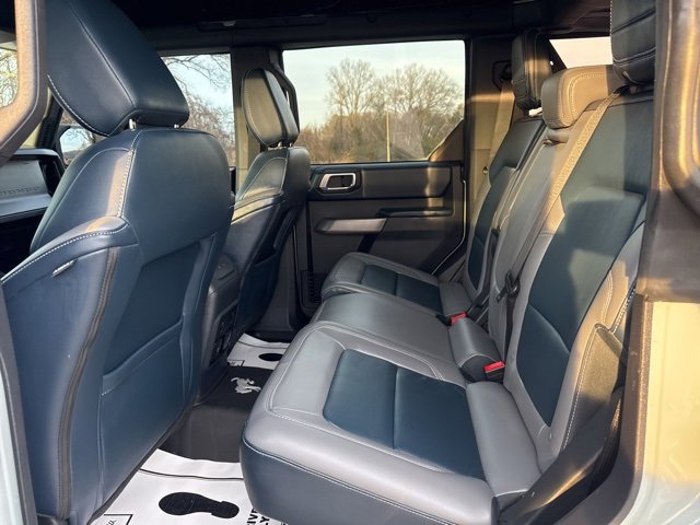 Used 2022 Ford Bronco Outer Banks image 13