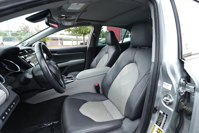 Used 2018 Toyota Camry XLE w/ Audio Package FWD image 26