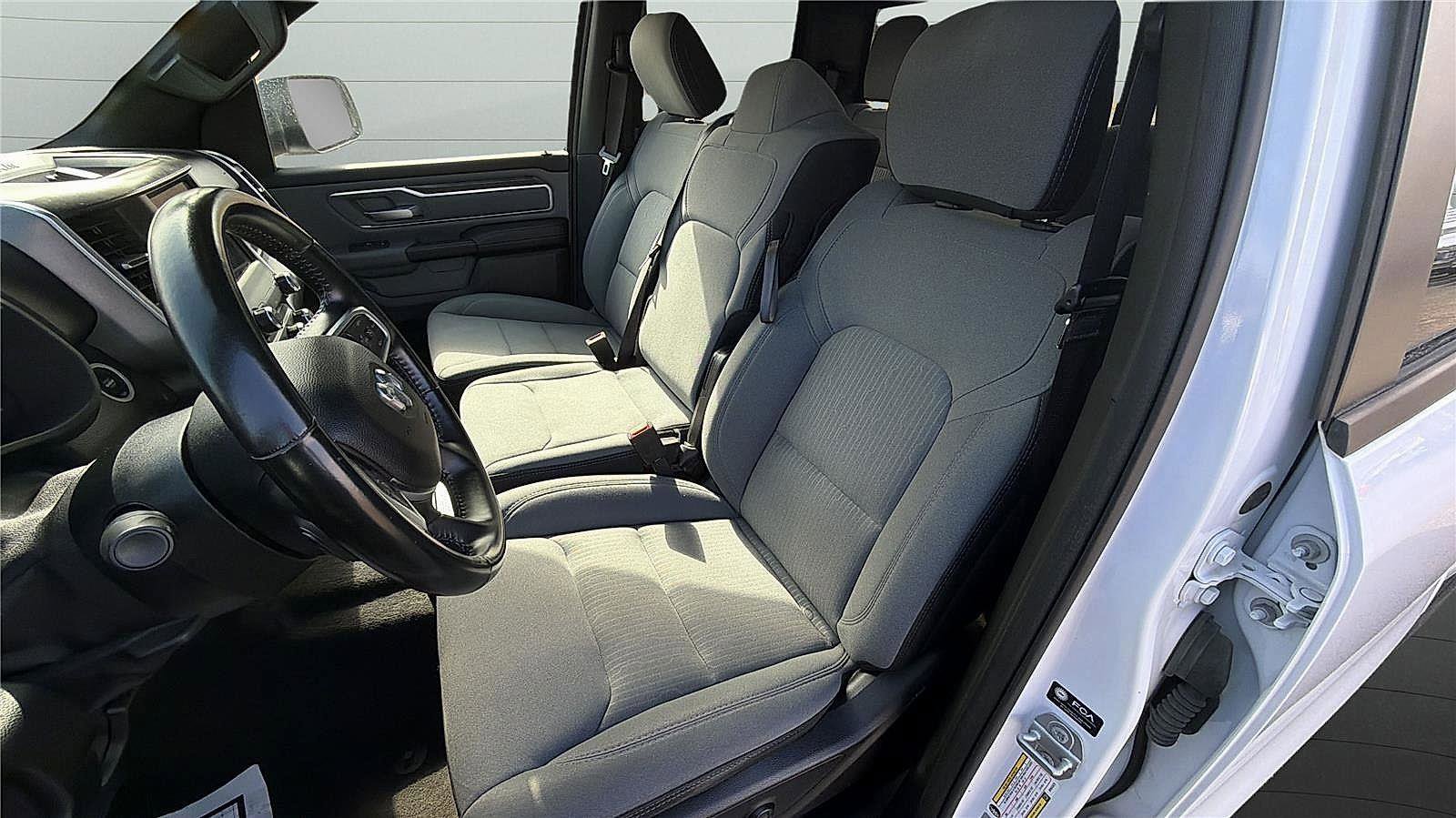 Used 2021 RAM 1500 Big Horn image 3