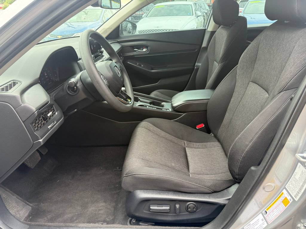 Used 2024 Honda Accord EX image 14