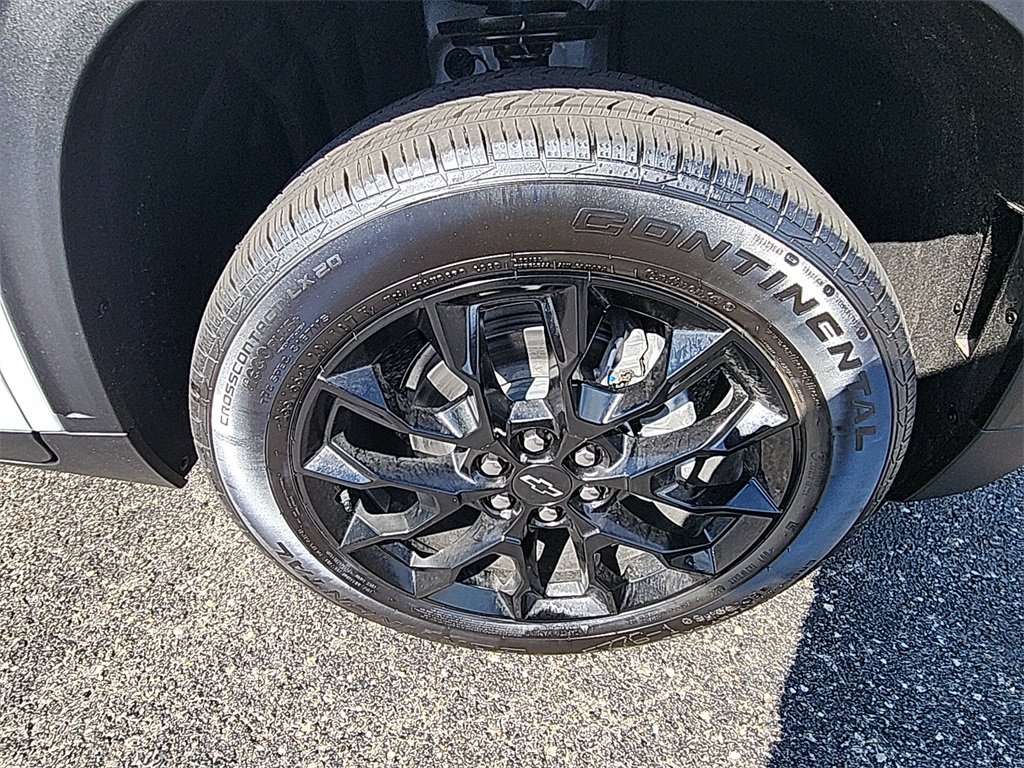 New 2026 Chevrolet Traverse LT w/ Enhanced Driving Package image 10
