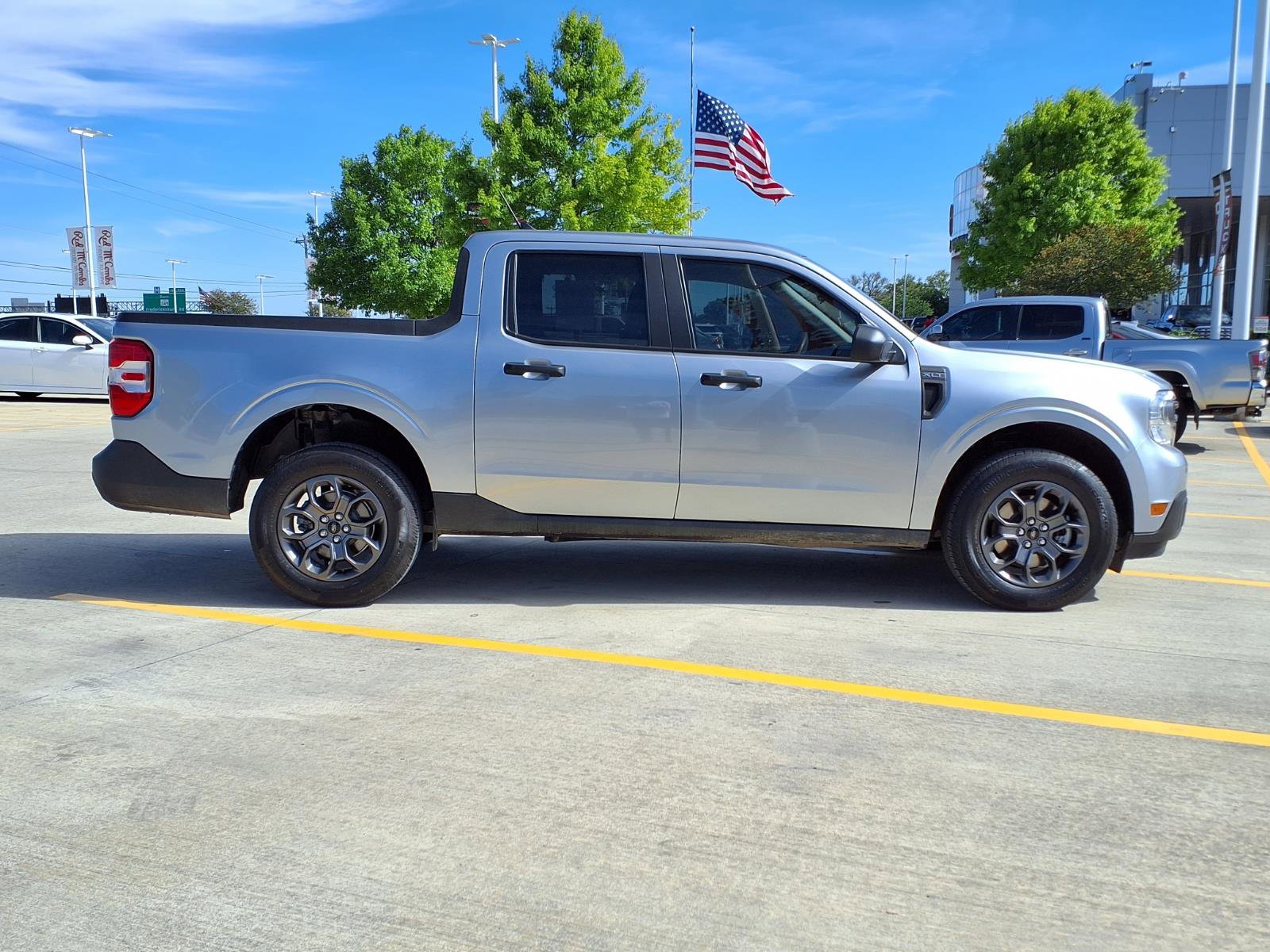 Used 2024 Ford Maverick XLT FWD image 4