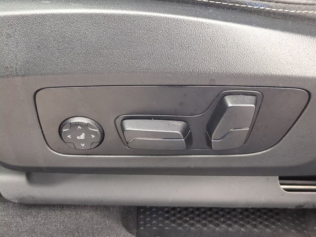 Used 2023 BMW X1 xDrive28i w/ Convenience Package image 22