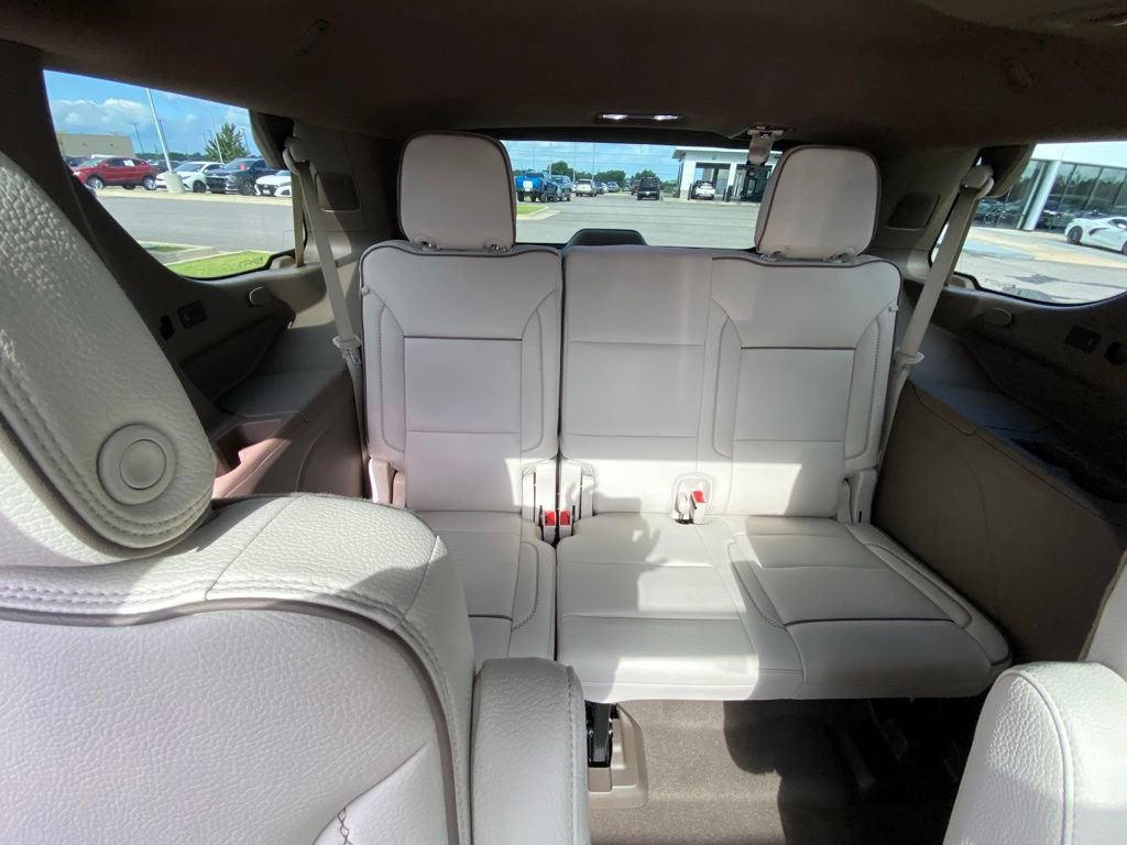 Used 2026 GMC Yukon Denali w/ Denali Reserve Package AWD/4WD image 25