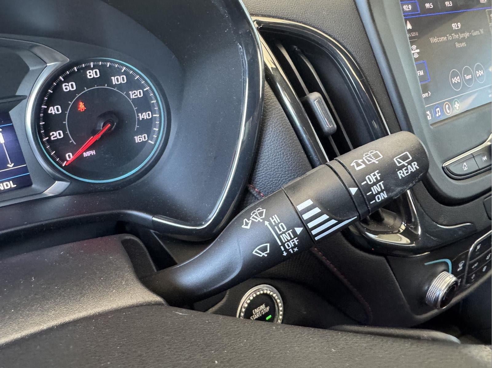 Used 2023 Chevrolet Equinox RS AWD/4WD image 16