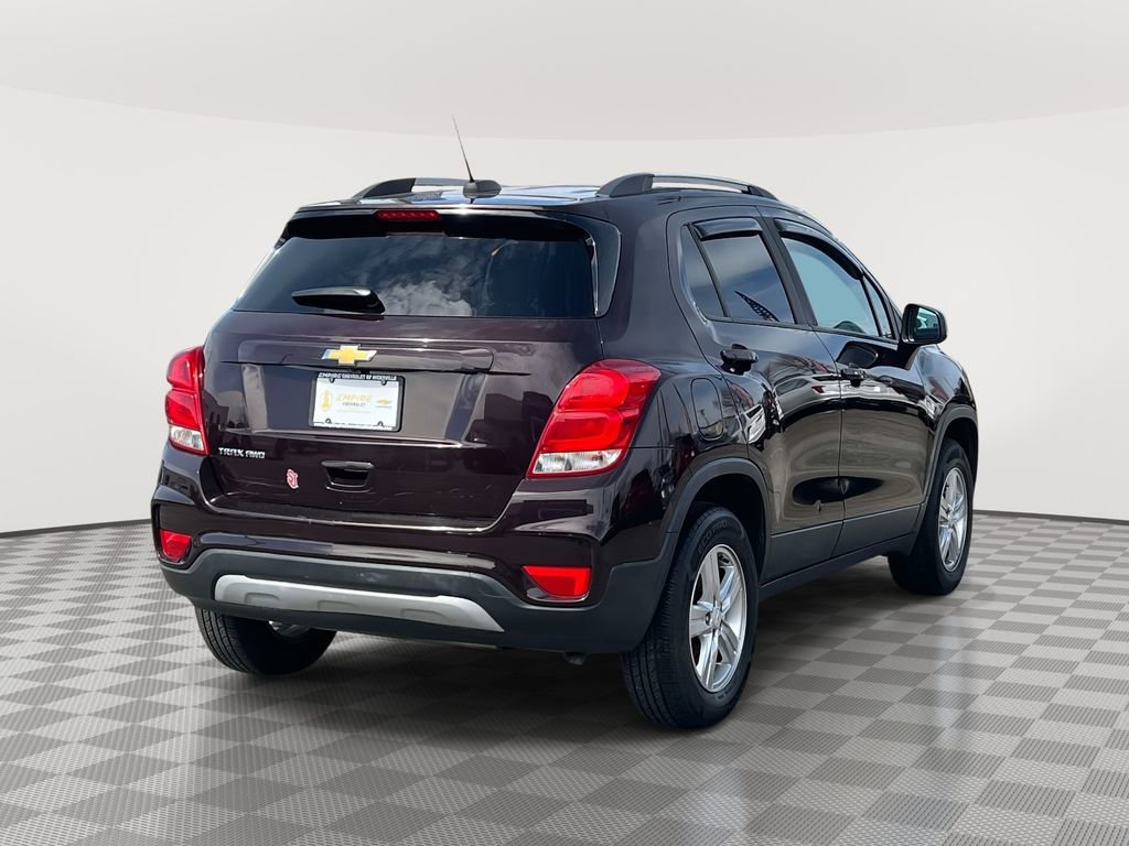 Used 2021 Chevrolet Trax LT w/ LT Convenience Package AWD/4WD image 7