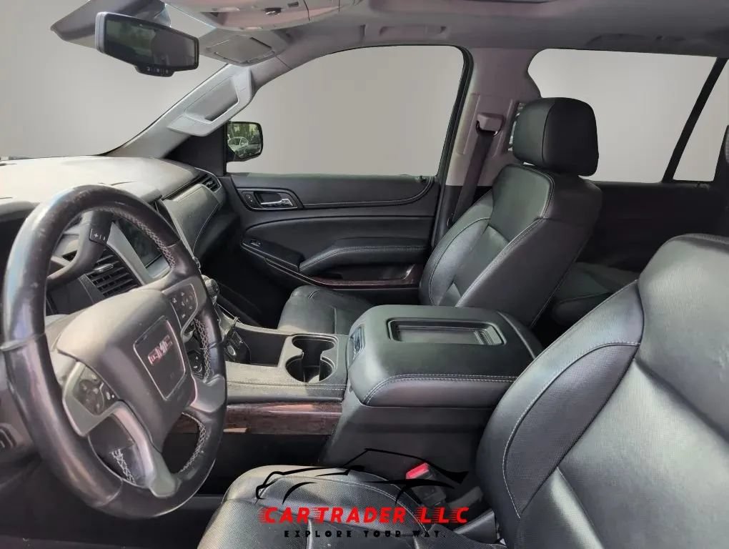 Used 2019 GMC Yukon SLT AWD/4WD image 3