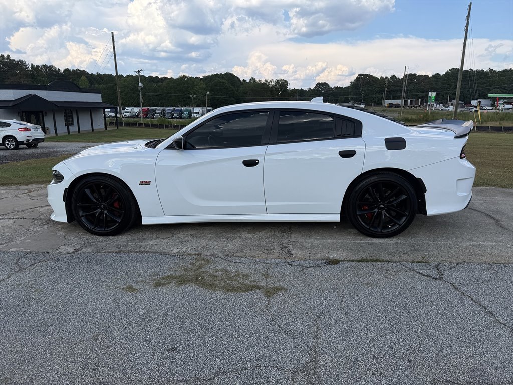 Used 2019 Dodge Charger Scat Pack RWD image 5