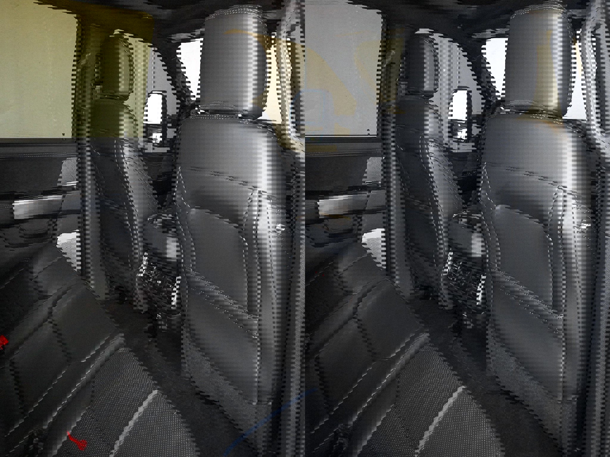 Used 2025 Ford F450 Platinum image 43