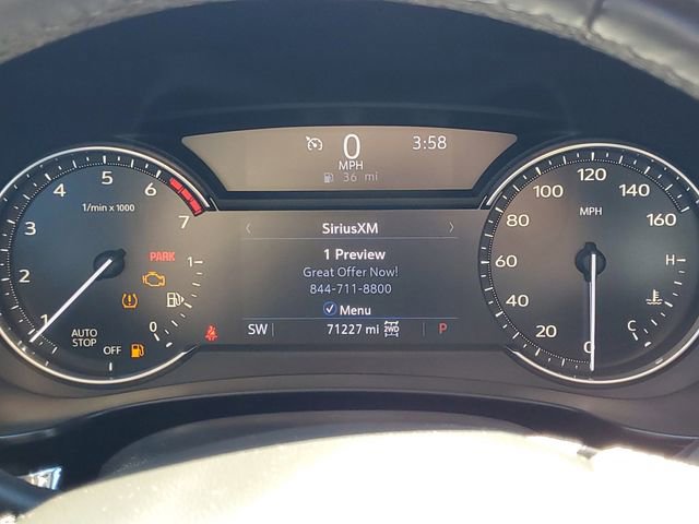 Used 2019 Cadillac XT4 Luxury w/ Cold Weather Package AWD/4WD image 14