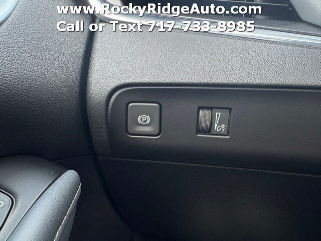 Used 2023 Buick Enclave Essence w/ Experience Buick Package AWD/4WD image 38
