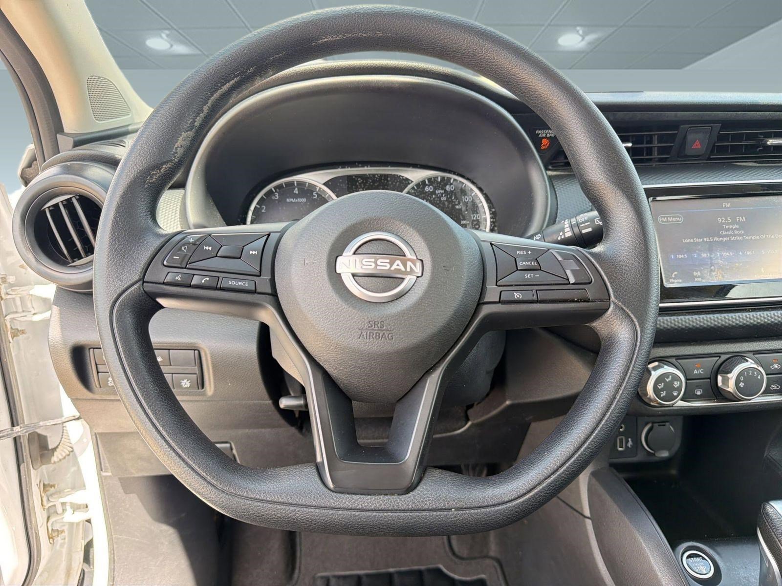 Used 2023 Nissan Kicks S FWD image 17