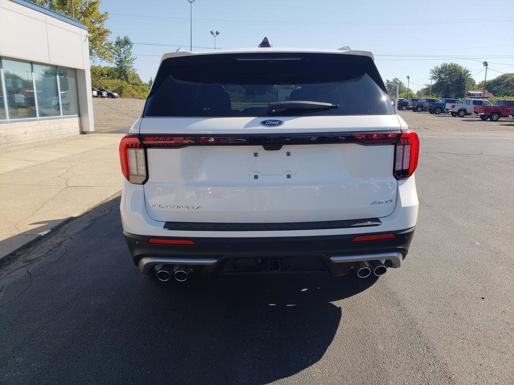 Used 2025 Ford Explorer Platinum image 6