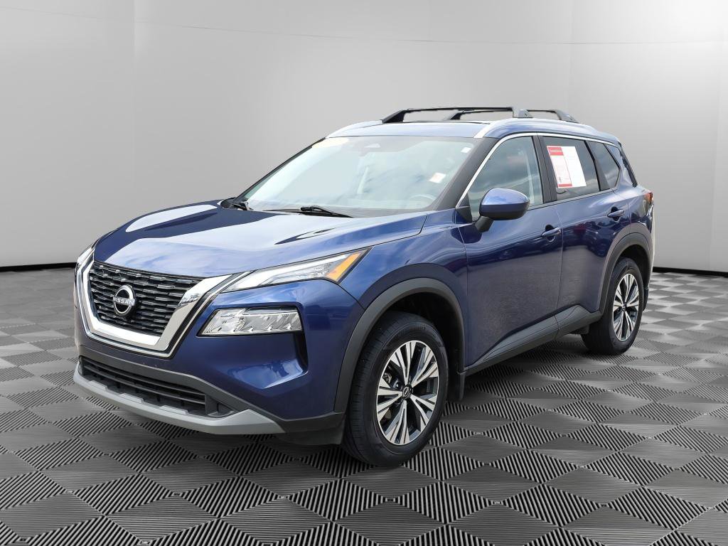 Used 2023 Nissan Rogue SV w/ SV Premium B Package image 2
