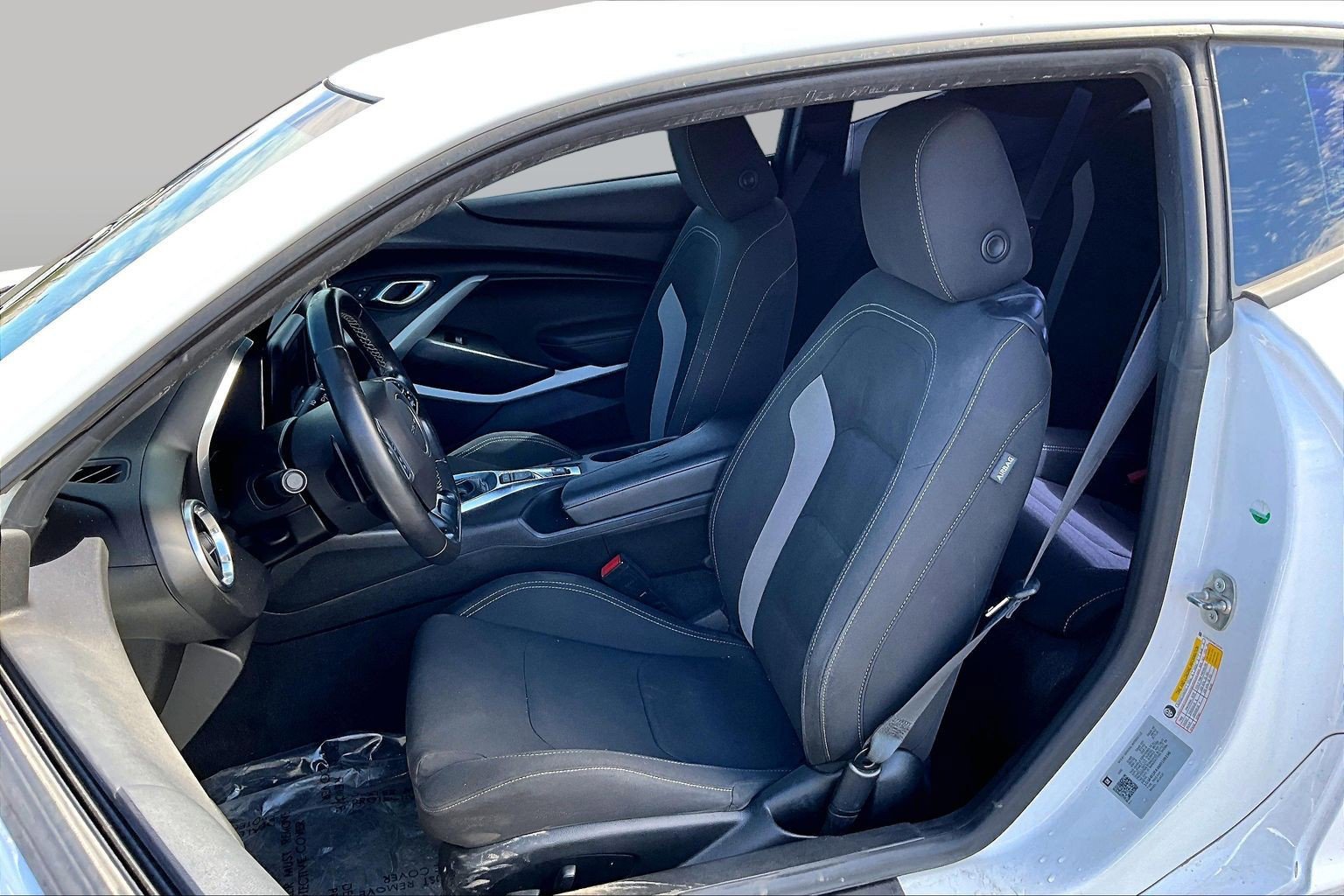 Used 2021 Chevrolet Camaro LT RWD image 21