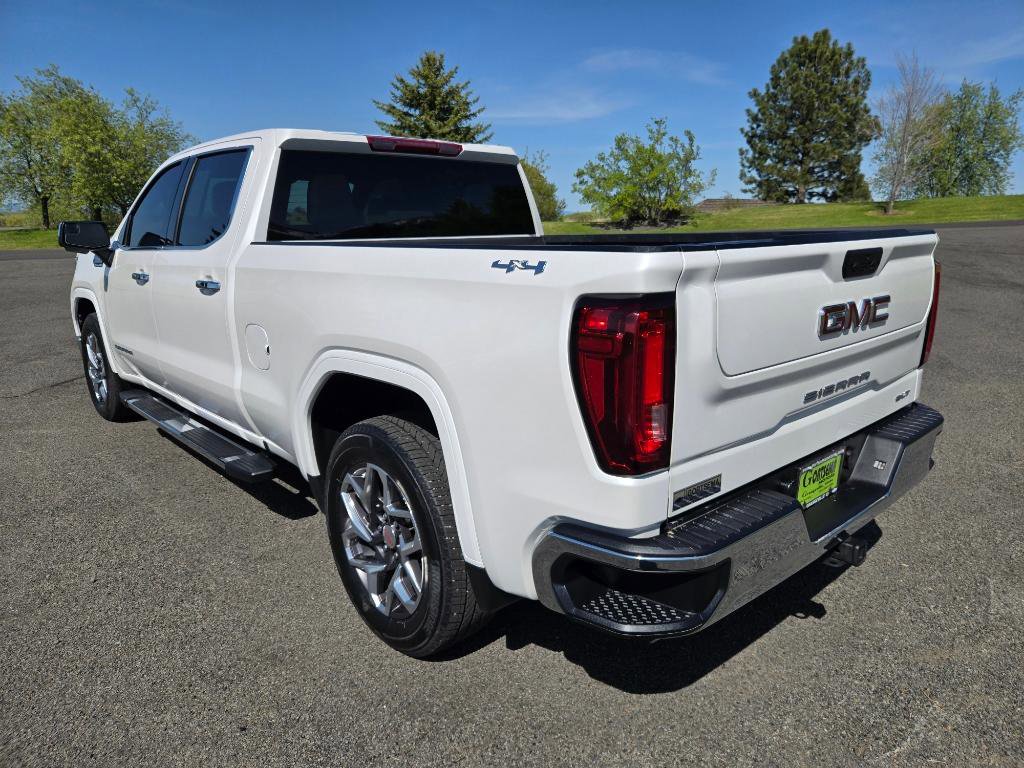 Used 2024 GMC Sierra 1500 SLT image 10