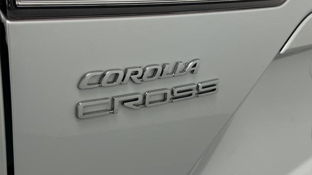 Certified 2022 Toyota Corolla Cross LE image 21