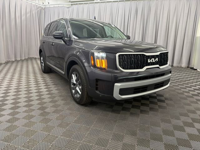 Certified 2025 Kia Telluride LX FWD image 5