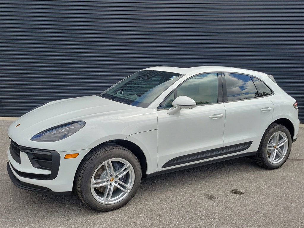 New 2026 Porsche Macan image 1