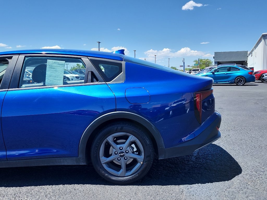 Used 2025 Kia K4 FWD image 9