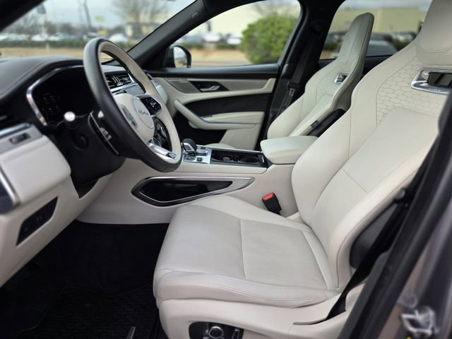 Used 2025 Jaguar F-PACE R-Dynamic S image 17