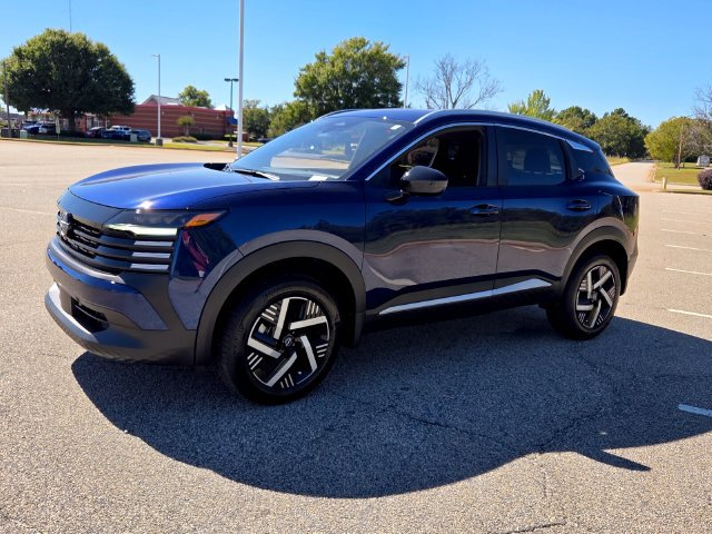 New 2027 Nissan Kicks SV FWD image 3