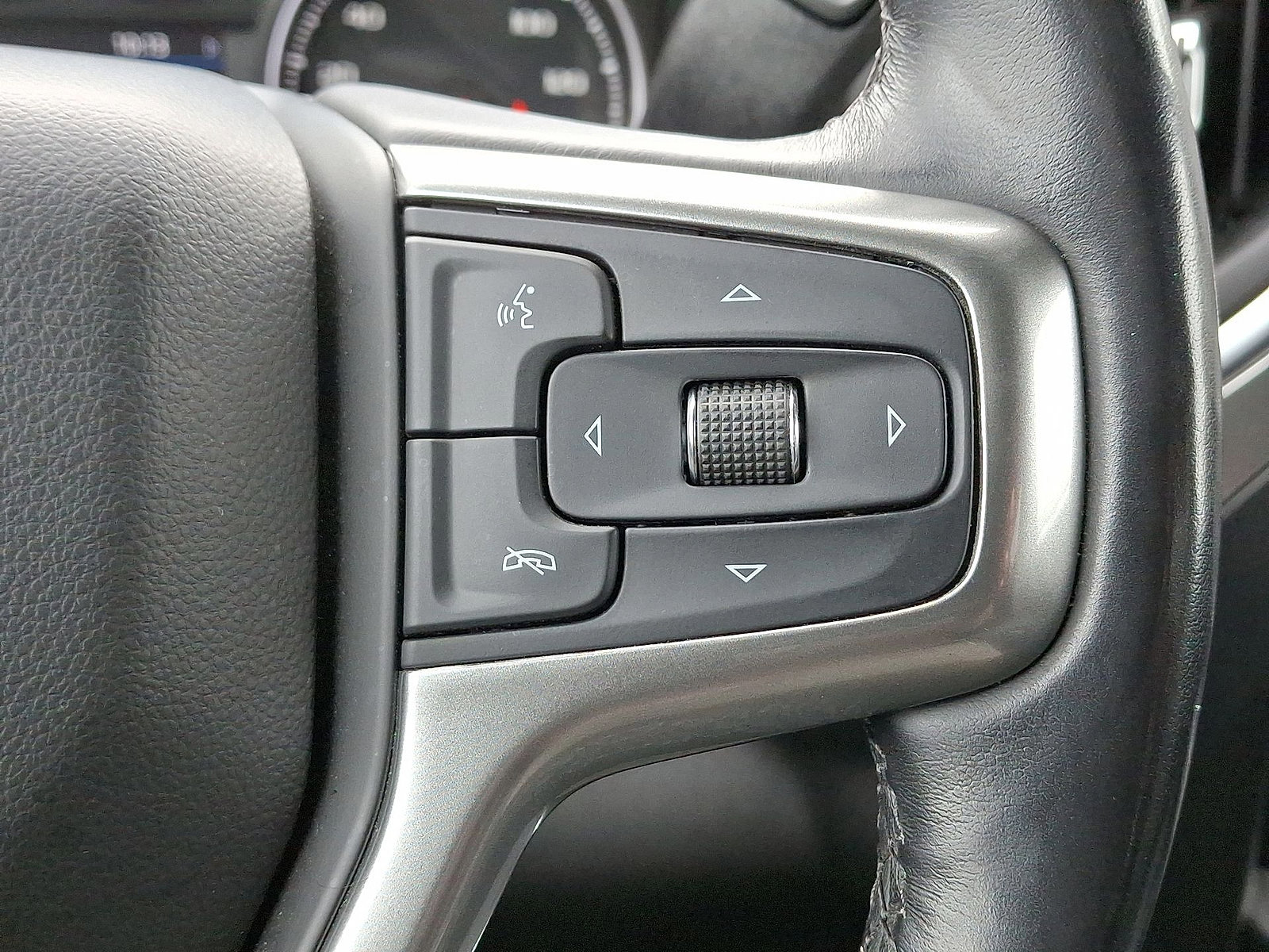 Certified 2020 Chevrolet Silverado 1500 LT Trail Boss image 18