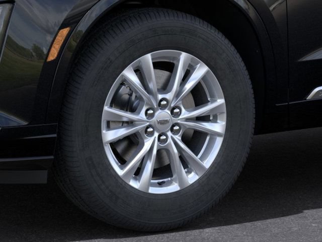 New 2025 Cadillac XT6 Luxury FWD image 9