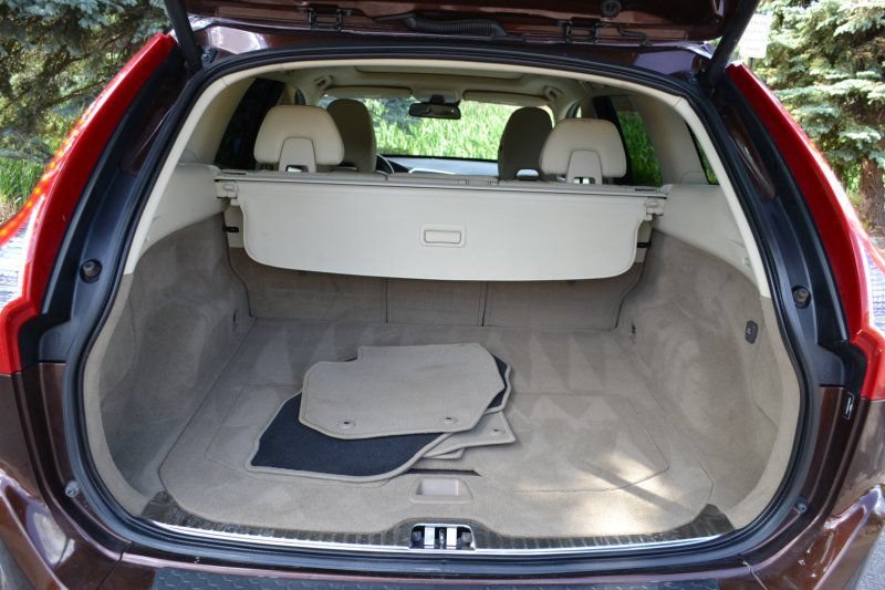 Used 2015 Volvo XC60 T6 Premier Plus AWD/4WD image 34
